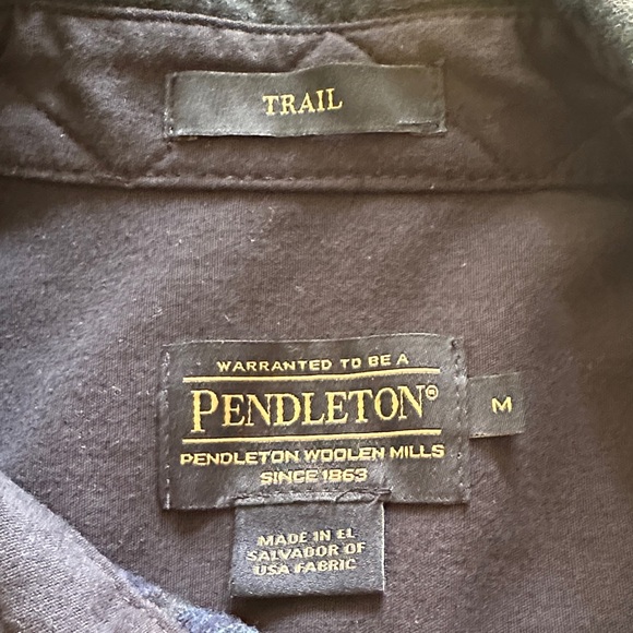 Pendleton Vintage Men’s Blue and Green Plaid Shirt with Brown Elbow Patches - Picture 4 of 10